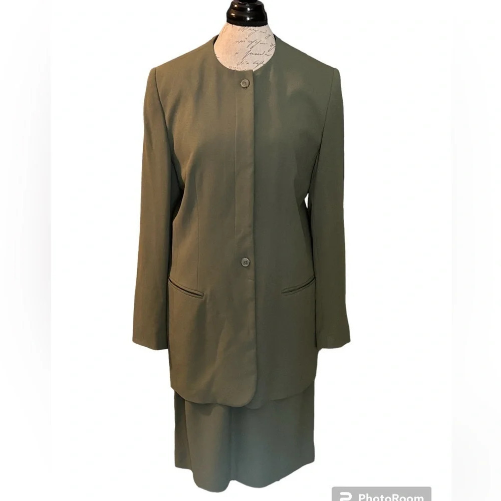vintage 2pc suit for women, size 14